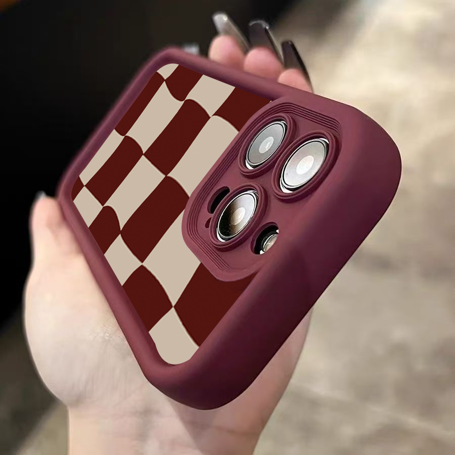 ワインレッドの変形グリッド柄iPhoneケース (iPhon - Wine & Beer Emporium のレビューと価格