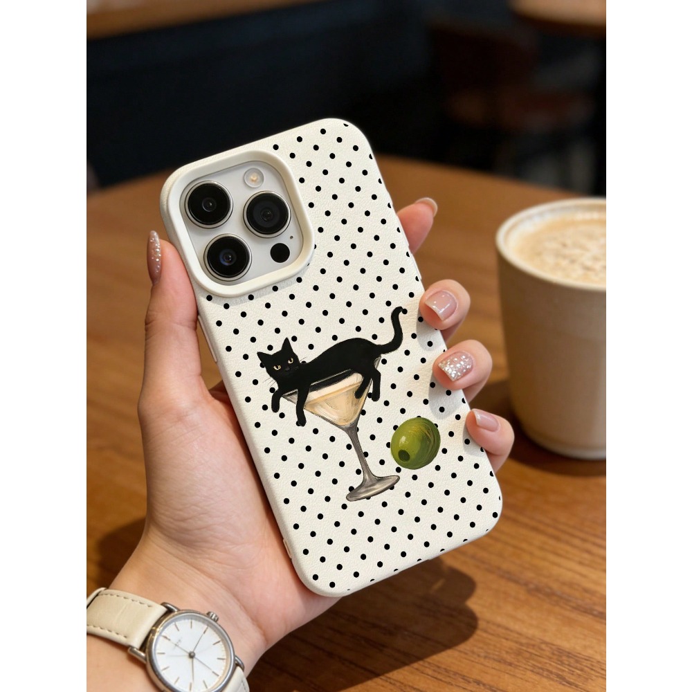 ワイングラスに入った芸術的な猫のイラスト入りスマホケース、i - Wine & Beer Emporium のレビューと価格